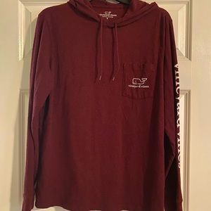 Mens Vineyard Vines Long Sleeve with Hood.